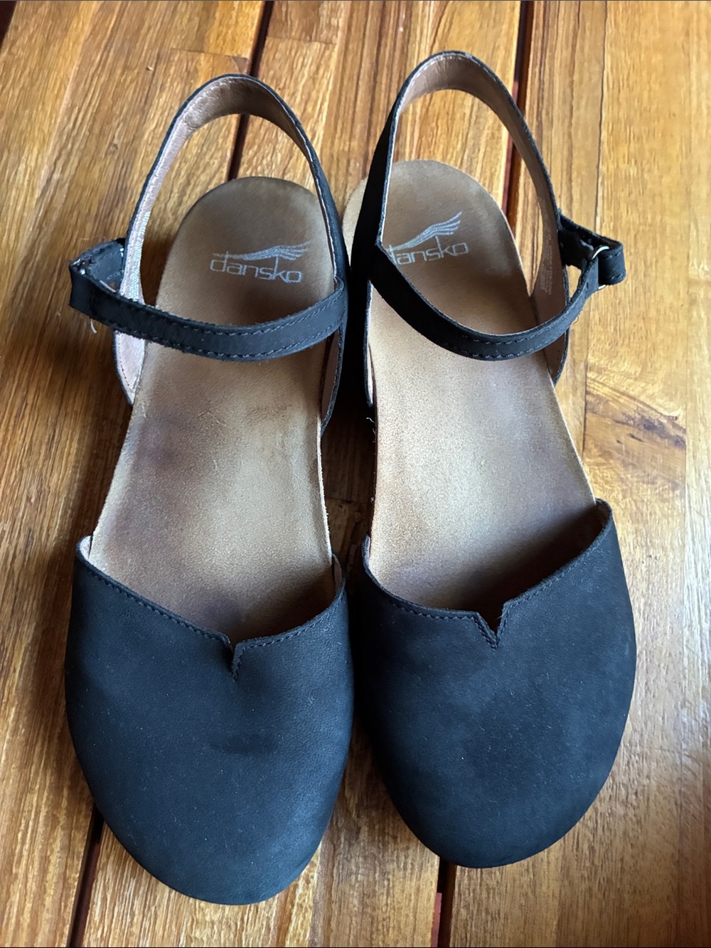 Dansko Black Women's Slingback closed toe sandals
